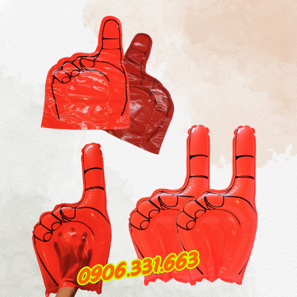Bàn Tay Cổ Vũ Bóng Đá Màu Đỏ Bàn Tay Cổ Vũ Bóng Đá Màu Đỏ