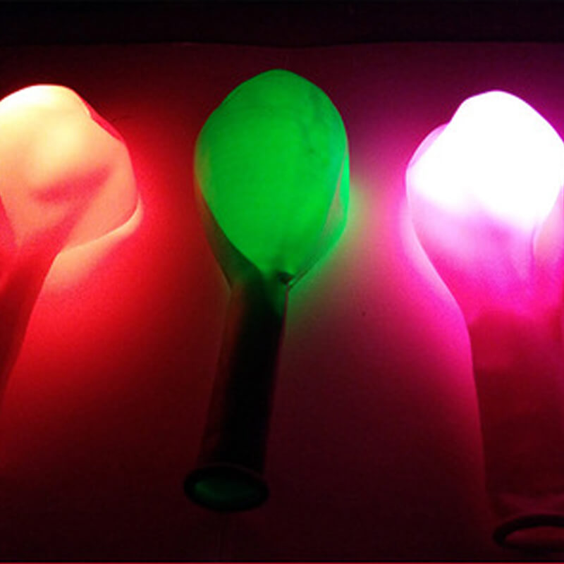 Bong bóng led in hình trái tim Bong bóng led in hình trái tim