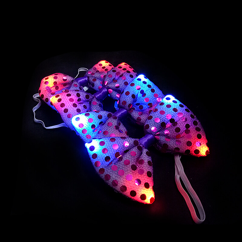 Cà vạt nơ có đèn led phát sáng Cà vạt nơ có đèn led phát sáng