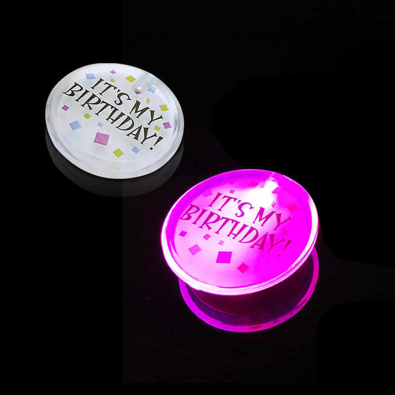 Huy hiệu cài áo led hồng Huy hiệu cài áo led hồng