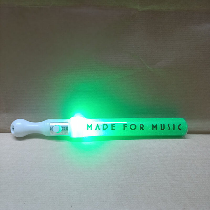 in logo lightstick theo yêu cầu