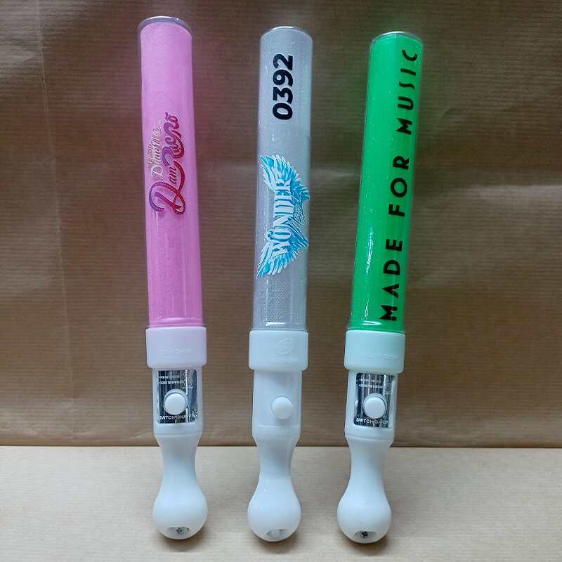 in logo lightstick theo yêu cầu in logo lightstick theo yêu cầu