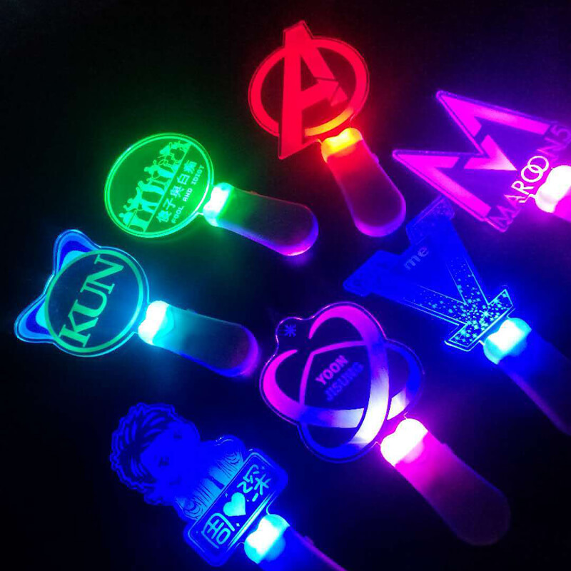 in logo màu cây lightstick