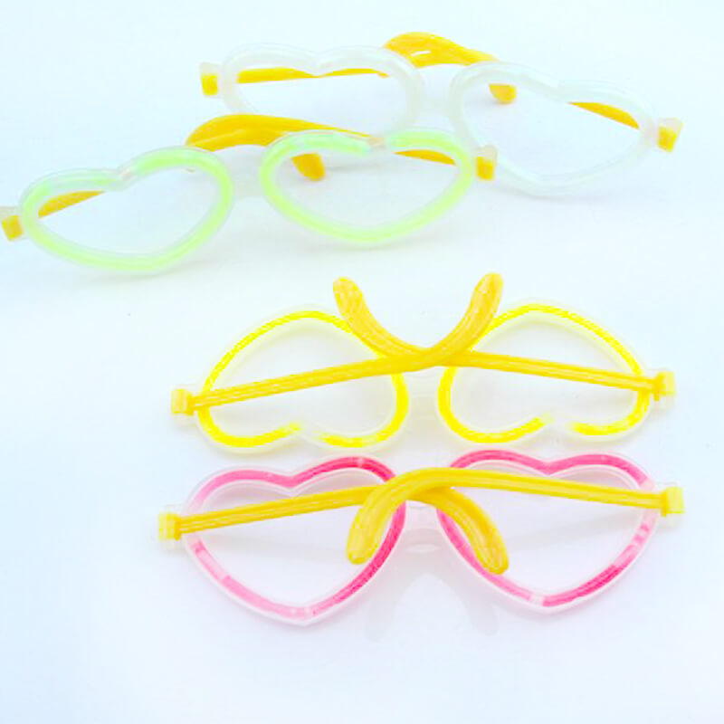 kính dạ quang phát sáng hình trái tim kính dạ quang phát sáng hình trái tim