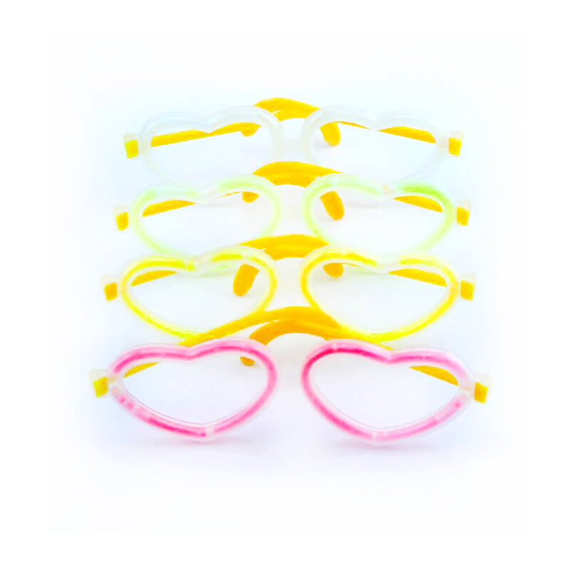 kính dạ quang phát sáng hình trái tim kính dạ quang phát sáng hình trái tim