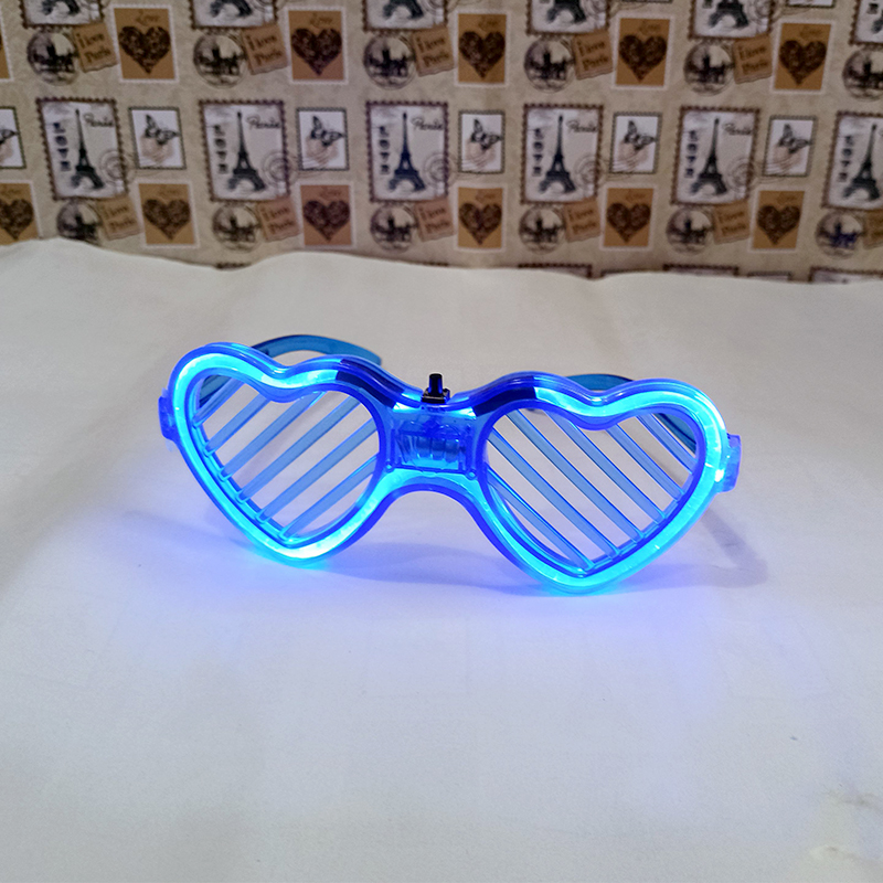 kính đèn led trái tim xanh dương kính đèn led trái tim xanh dương