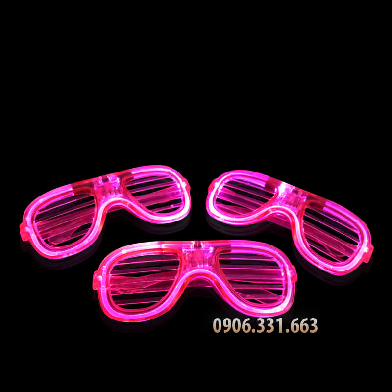 kính phát sáng đèn led kính phát sáng đèn led