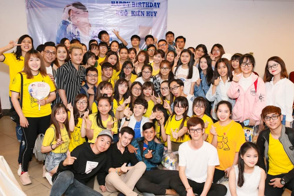 lightstick đẹp của ca sĩ ngô kiến huy lightstick đẹp của ca sĩ ngô kiến huy