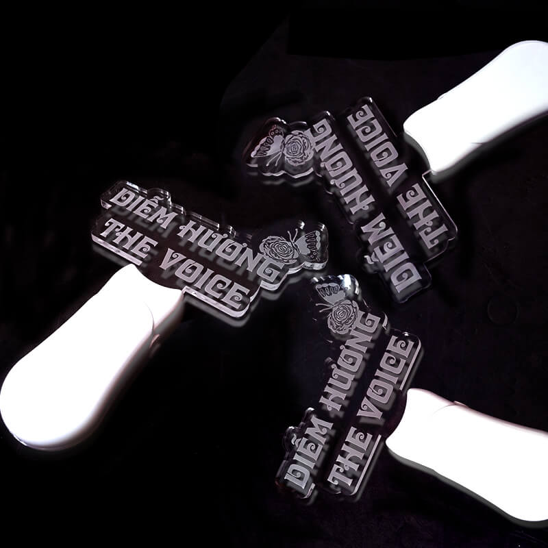 lightstick led đổi màu của ca sĩ diễm hương the voice lightstick led đổi màu của ca sĩ diễm hương the voice