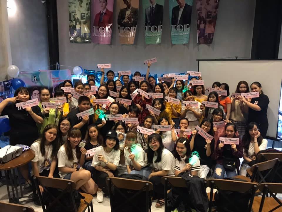 Lightstick Tor Thanapob Lightstick Tor Thanapob