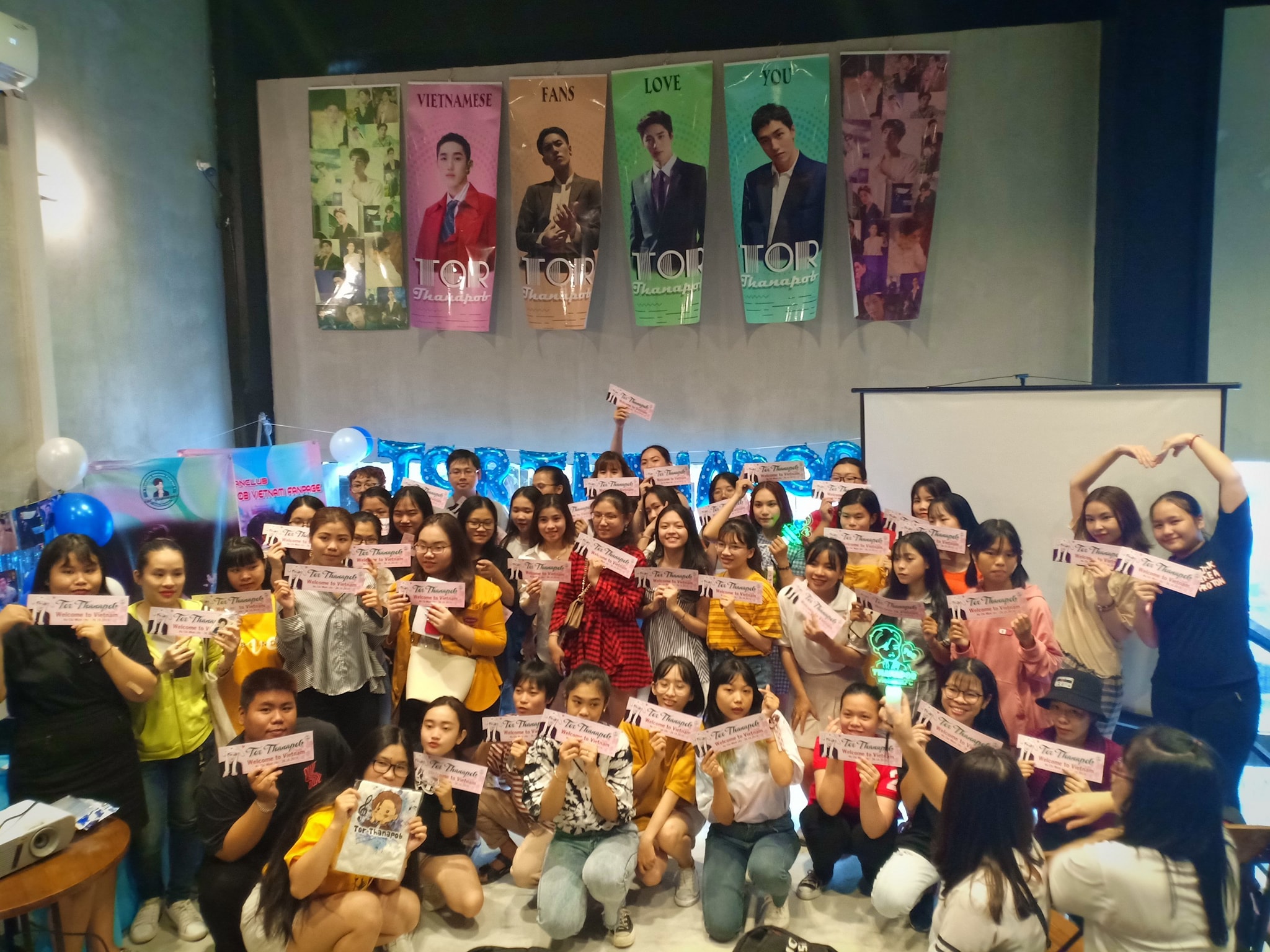 Lightstick Tor Thanapob Lightstick Tor Thanapob