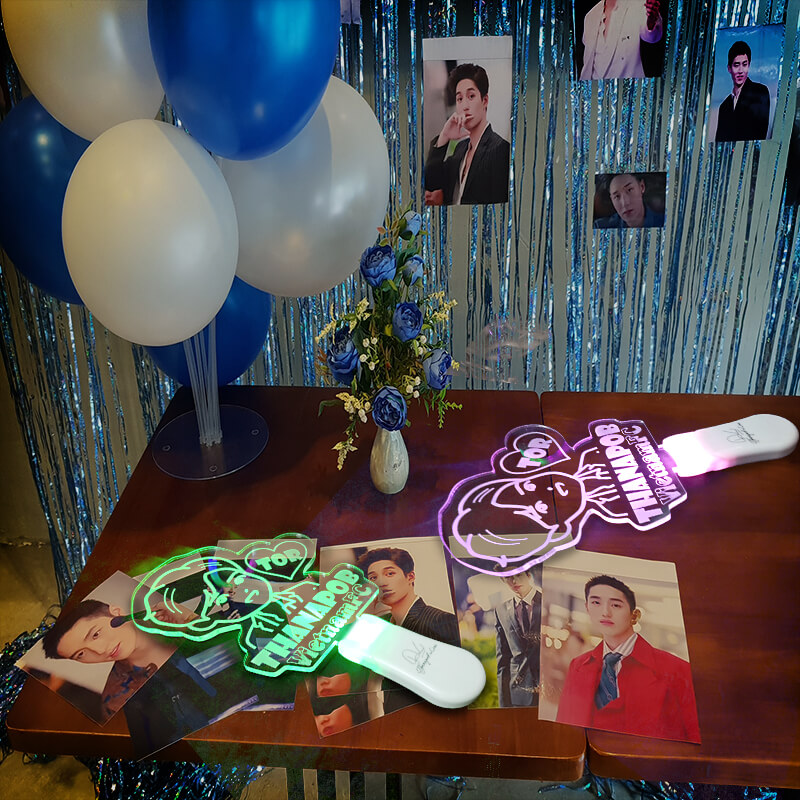 Lightstick Tor Thanapob Lightstick Tor Thanapob