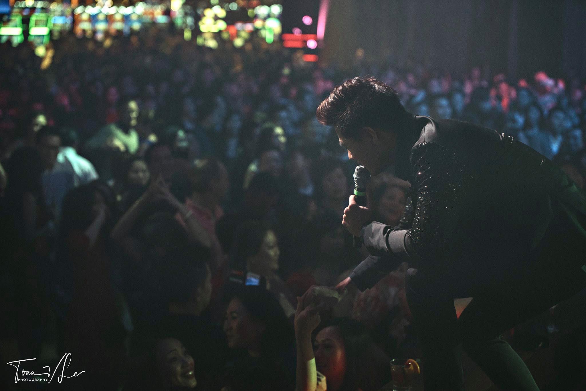 Lightstick led 2D Khải Đăng Lightstick led 2D Khải Đăng