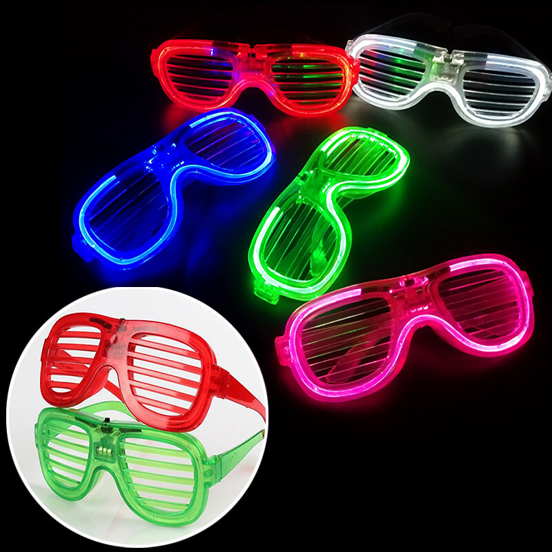 Mắt kính có đèn led phát sáng Mắt kính có đèn led phát sáng