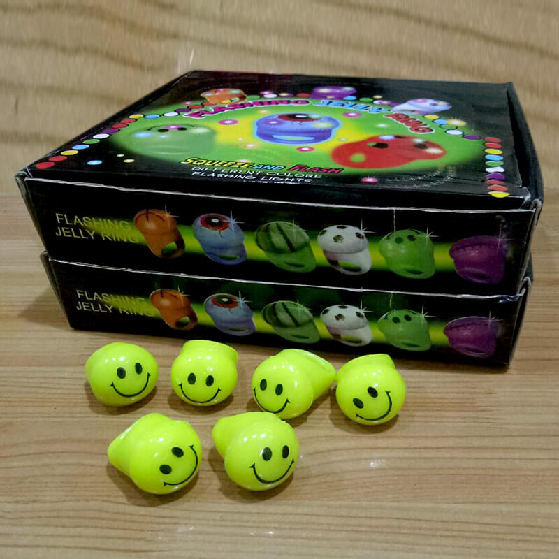 nhẫn đèn led đeo ngón tay hình mặt cười nhẫn đèn led đeo ngón tay hình mặt cười