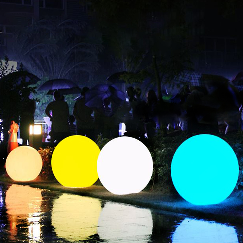 Quả cầu đèn led trang trí ngoài trời có remote điều khiển từ xa Quả cầu đèn led trang trí ngoài trời có remote điều khiển từ xa