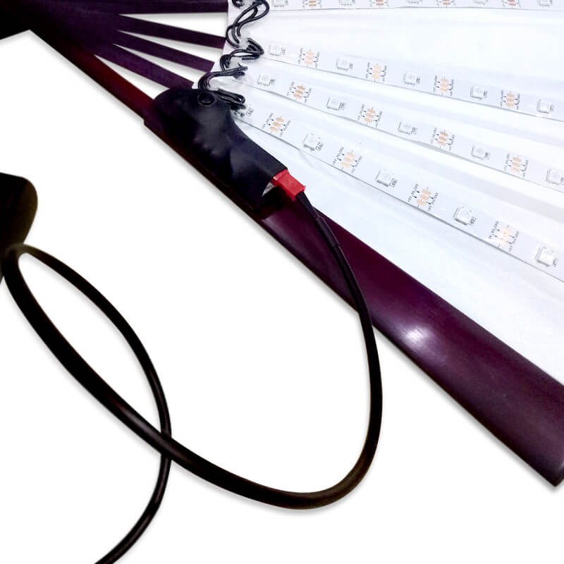 Quạt xếp có đèn led phát sáng Quạt xếp có đèn led phát sáng