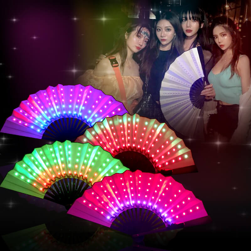 Quạt xếp có đèn led phát sáng Quạt xếp có đèn led phát sáng