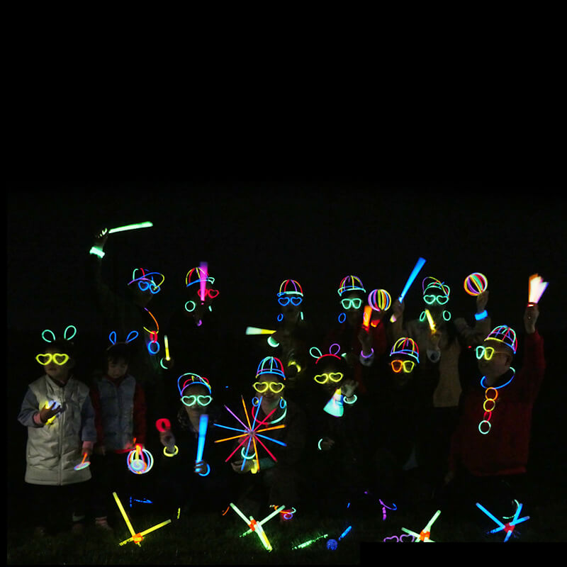 que dạ quang phát sáng màu cam que dạ quang phát sáng màu cam