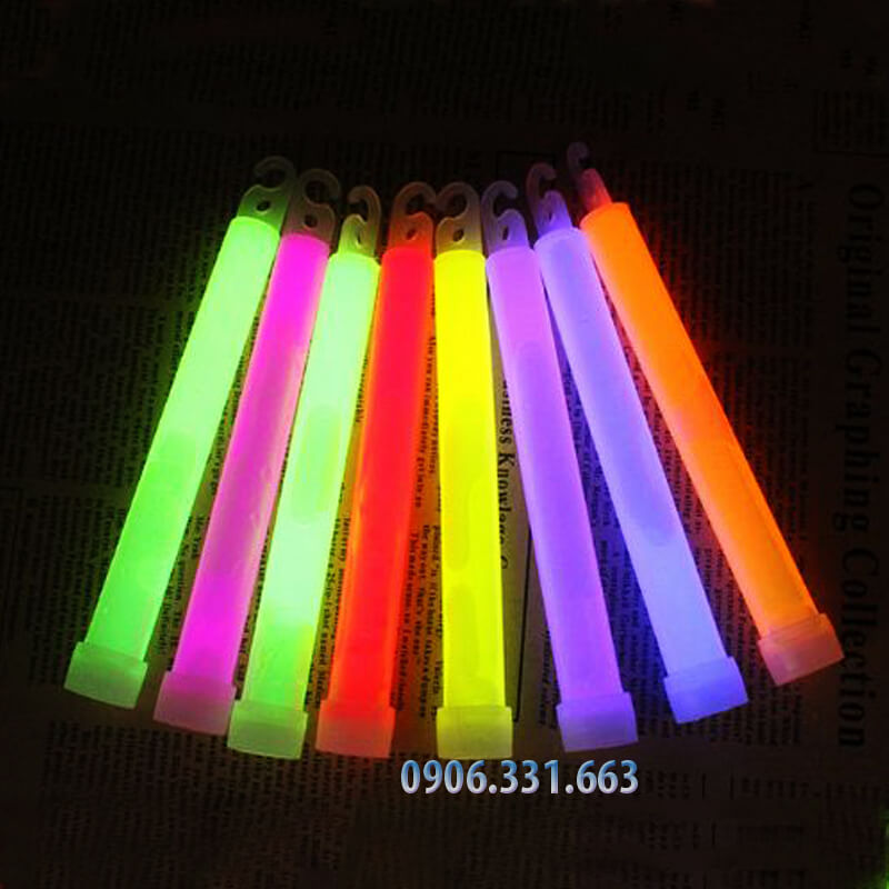 que dạ quang phát sáng que dạ quang phát sáng