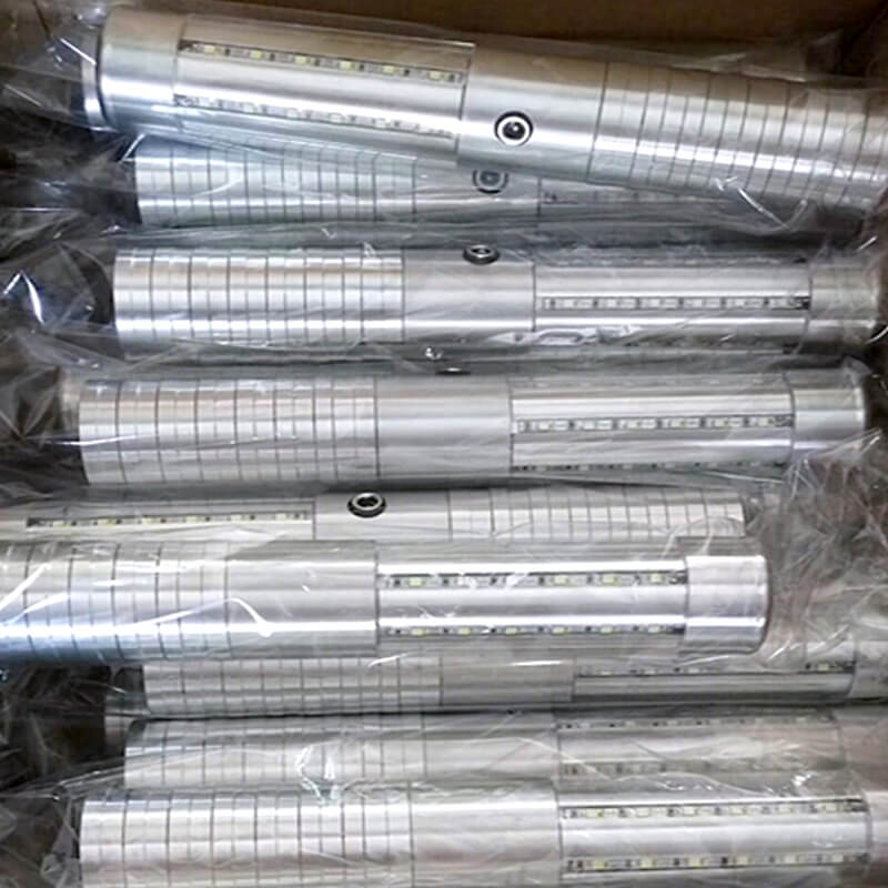 Thanh chụp đầu chai rượu led nhiều màu Thanh chụp đầu chai rượu led nhiều màu