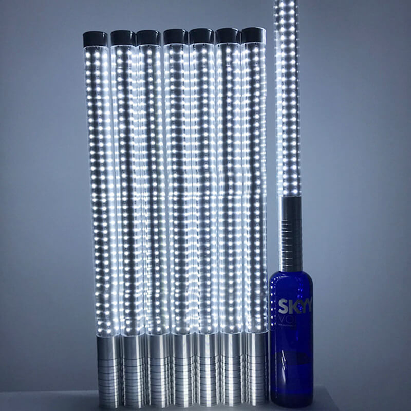 Thanh chụp đầu chai rượu phát sáng led trắng Bigsize Thanh chụp đầu chai rượu phát sáng led trắng Bigsize