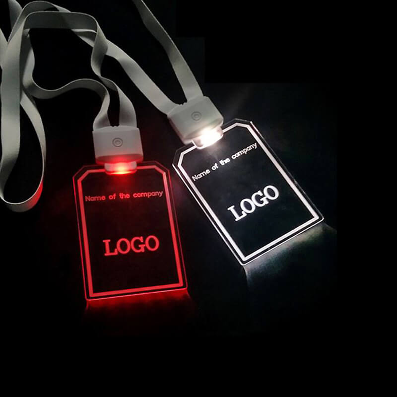 Thẻ nhựa đeo cổ gắn đèn led phát sáng Thẻ nhựa đeo cổ gắn đèn led phát sáng