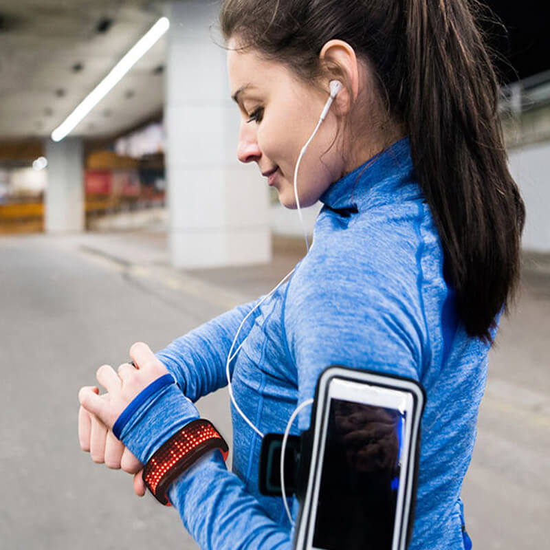 vòng đeo tay đèn led 8 chế độ phát sáng vòng đeo tay đèn led 8 chế độ phát sáng