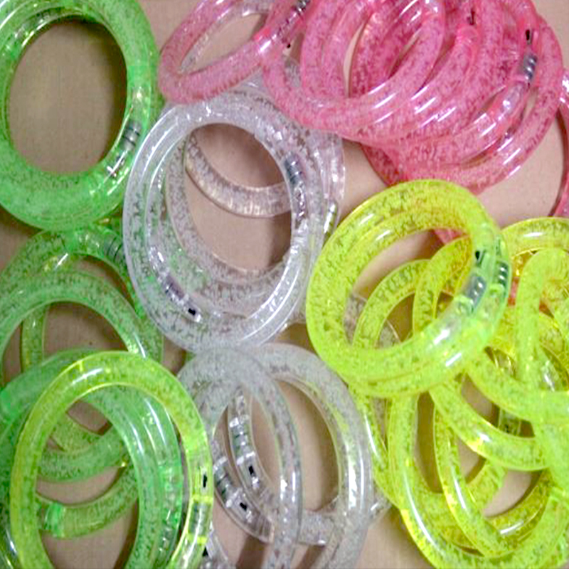 vòng đeo tay nhựa phát sáng led vòng đeo tay nhựa phát sáng led