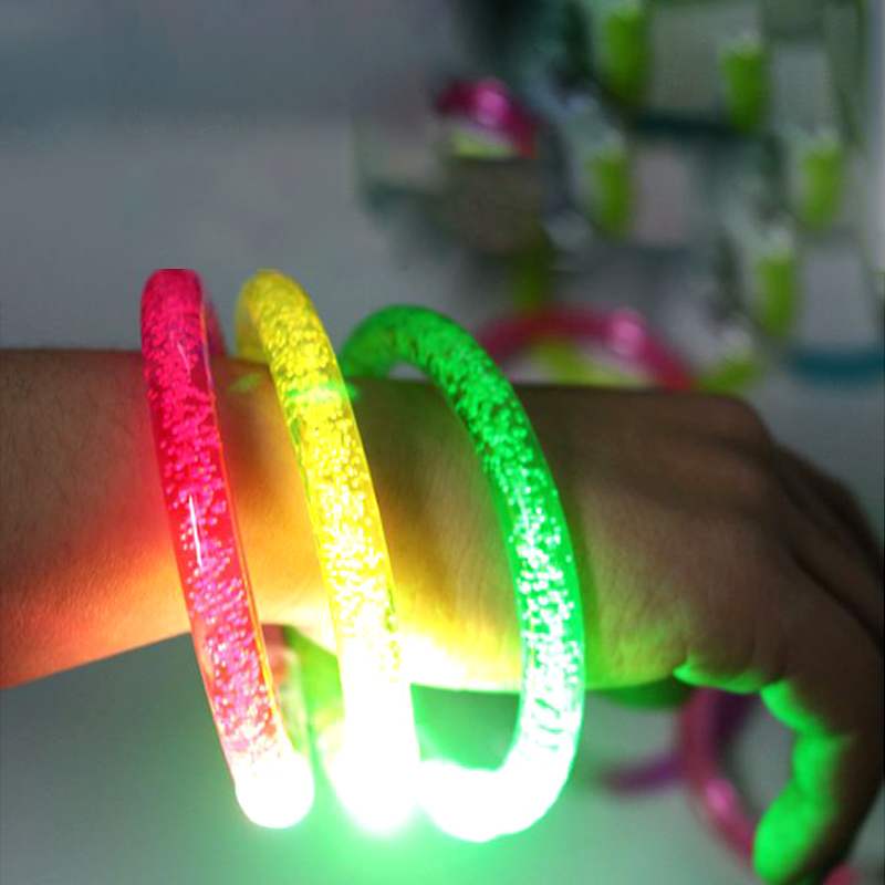 vòng đeo tay nhựa phát sáng led vòng đeo tay nhựa phát sáng led