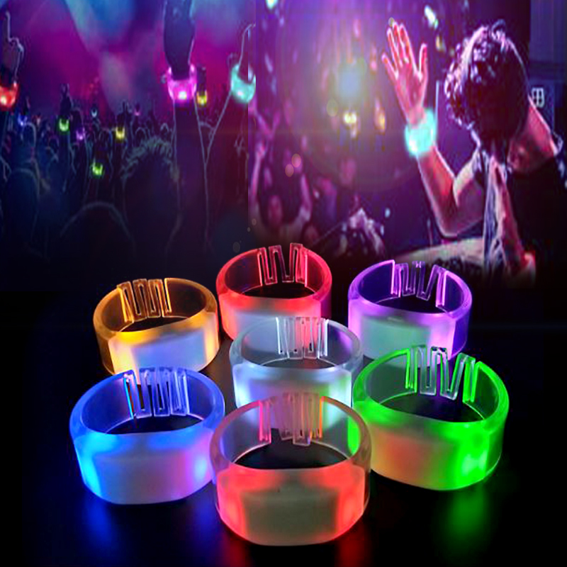 vòng đeo tay phát sáng led 15 màu vòng đeo tay phát sáng led 15 màu
