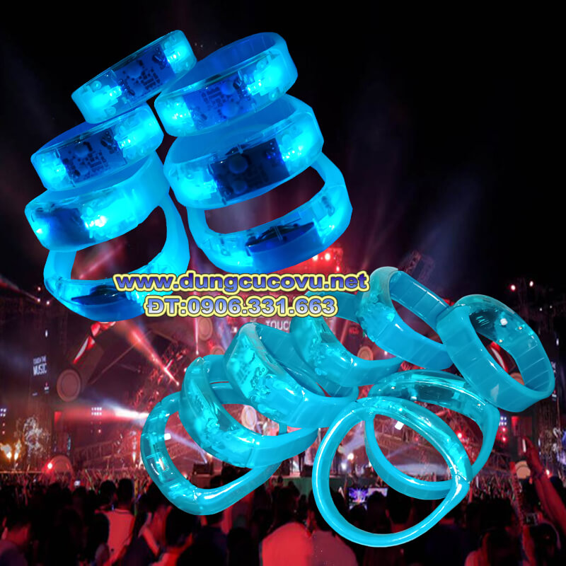 vòng tay phát sáng led màu xanh dương vòng tay phát sáng led màu xanh dương
