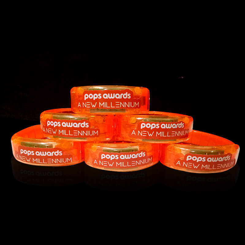 vòng tay led in tem logo pops arwards vòng tay led in tem logo pops arwards