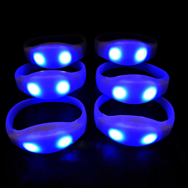 Vòng tay có đèn led Vòng tay có đèn led