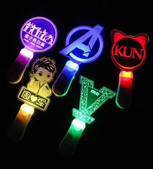 In logo màu cây lightstick – Bí quyết giúp fanclub tỏa sáng rực rỡ