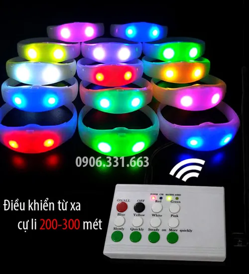 Vòng đeo tay cảm ứng