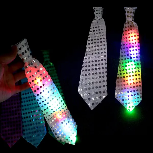 Cà vạt kim tuyến trắng có đèn led