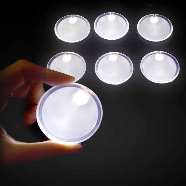 Huy hiệu led trắng