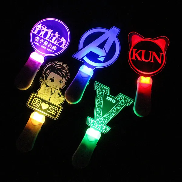 In logo màu cây lightstick – Bí quyết giúp fanclub tỏa sáng rực rỡ