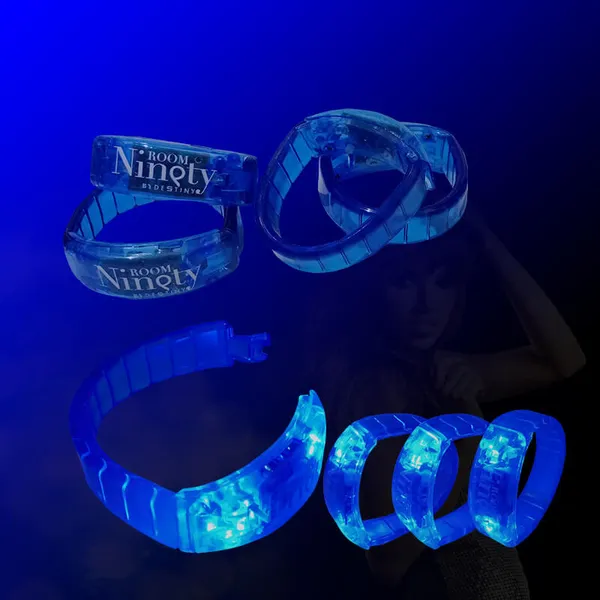 Vòng đeo tay đèn led dán decal