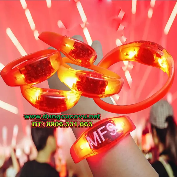 Vòng Đeo Tay Led Đỏ