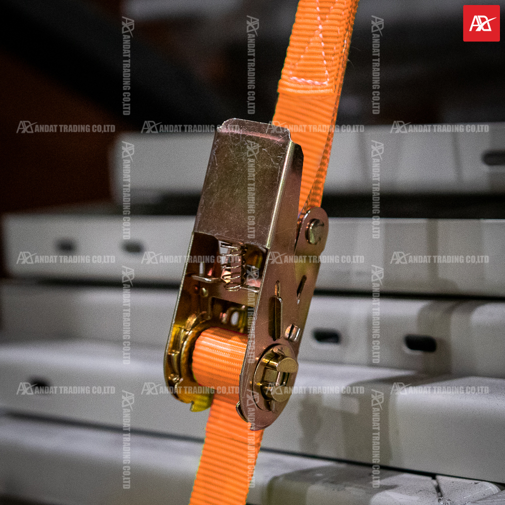 Hình ảnh thực tế của dây tăng đơ Hình ảnh thực tế của dây tăng đơ