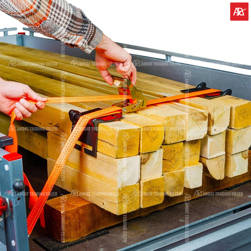 Ràng và cố định hàng hóa trên xe bán tải Ràng và cố định hàng hóa trên xe bán tải