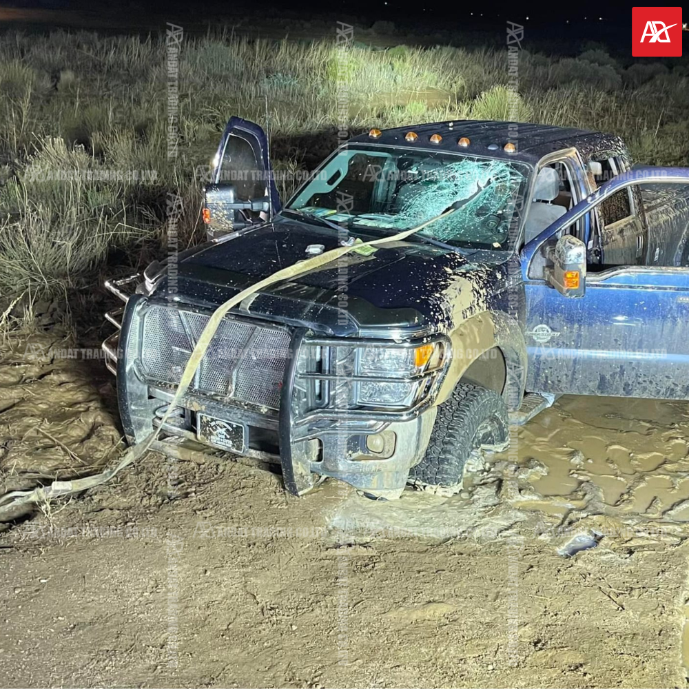 Sử dụng không đúng phụ kiện chuyên dụng gây đứt dây trong khi cứu hộ, cứu nạn ô tô gây hư hỏng xe Sử dụng không đúng phụ kiện chuyên dụng gây đứt dây trong khi cứu hộ, cứu nạn ô tô gây hư hỏng xe