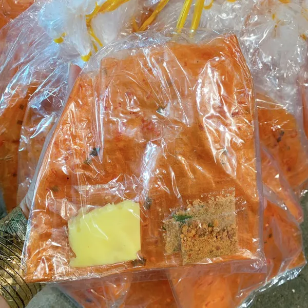 Bánh tráng xâu xếp dẻo bò