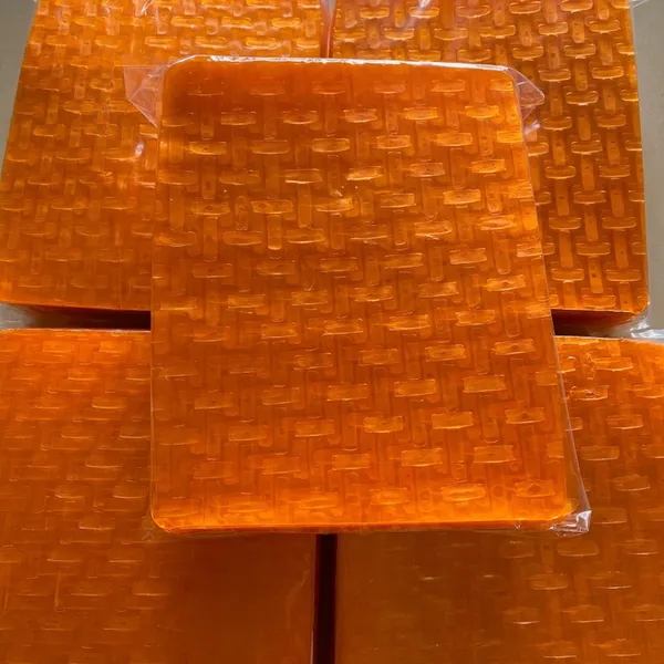 Bánh tráng cuốn vuông đỏ