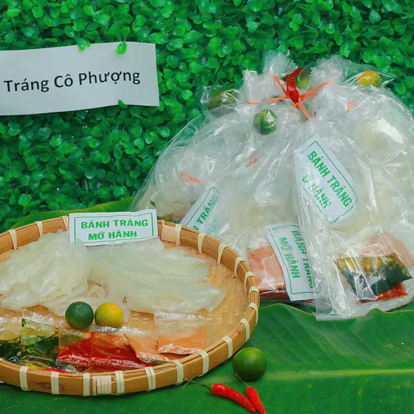 Bánh tráng xâu phơi sương mỡ hành