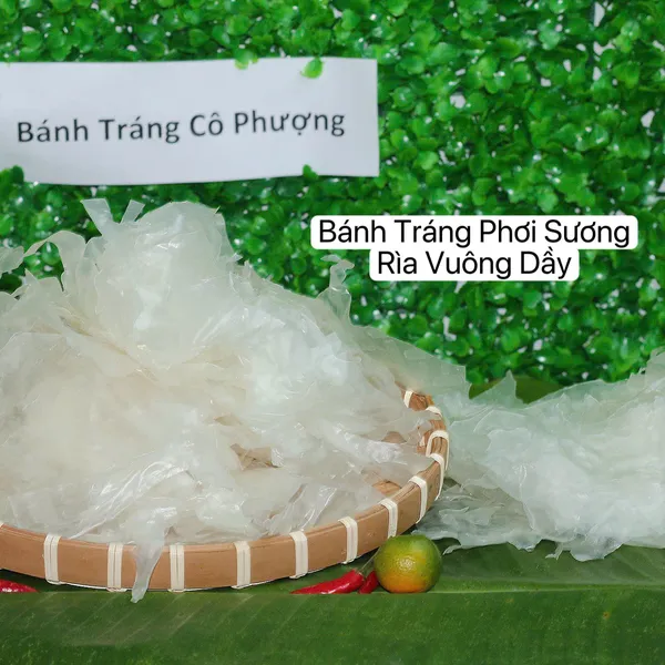 Bánh tráng phơi sương rìa vuông dày