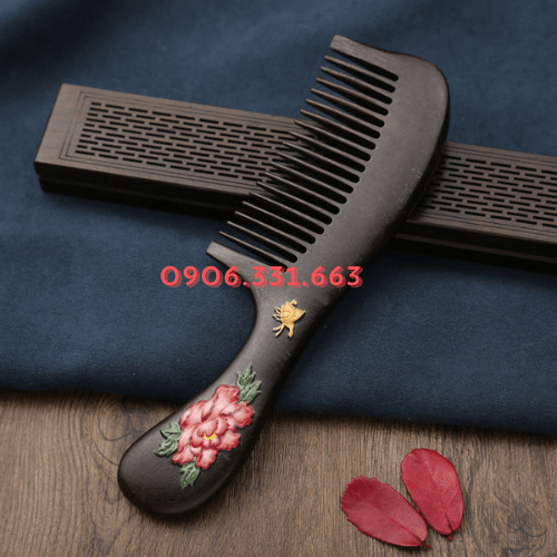 Lược gỗ đàn hương hoa mẫu đơn Lược gỗ đàn hương hoa mẫu đơn