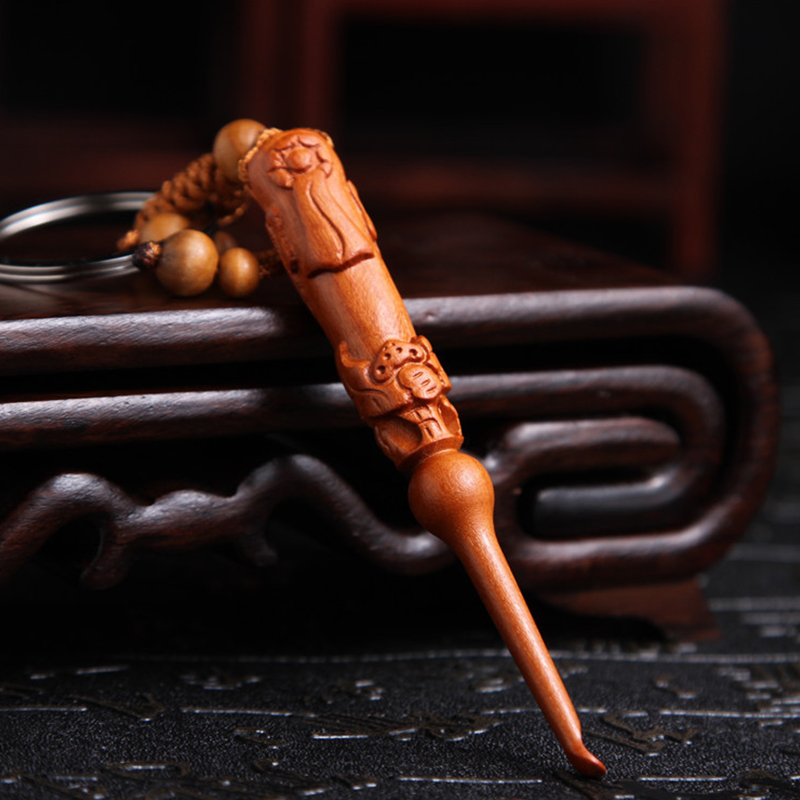 móc khóa gỗ khắc hình phúc lộc thọ kèm ráy tai móc khóa gỗ khắc hình phúc lộc thọ kèm ráy tai